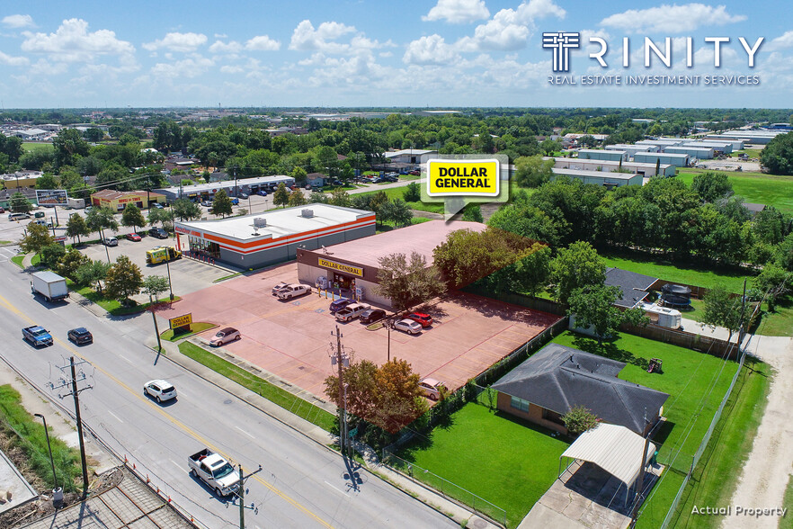 2720 Southmore Ave, Pasadena, TX for sale - Building Photo - Image 1 of 1