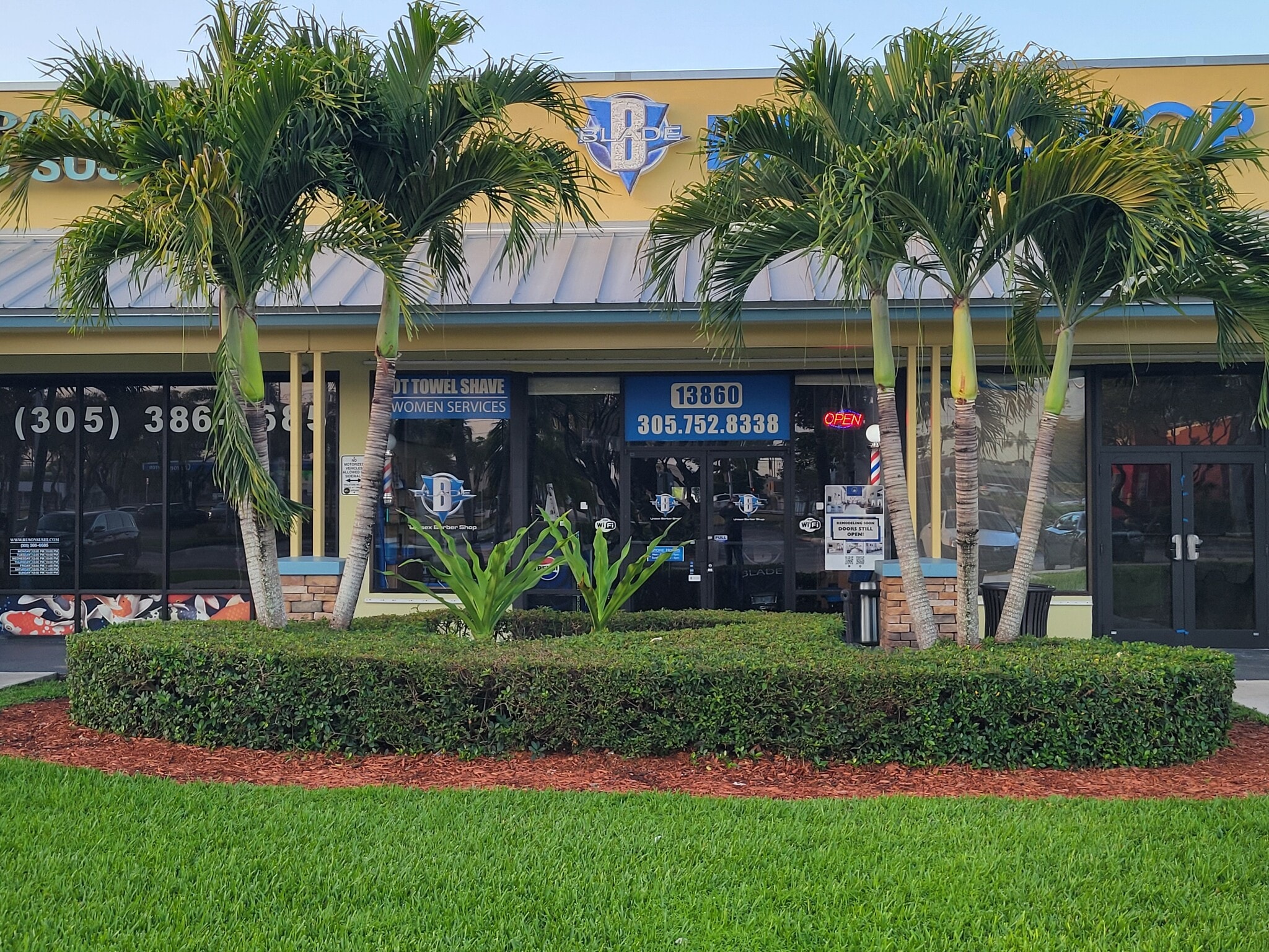 13800-13880 SW 88th St, Miami, FL à louer Photo du bâtiment- Image 1 de 1