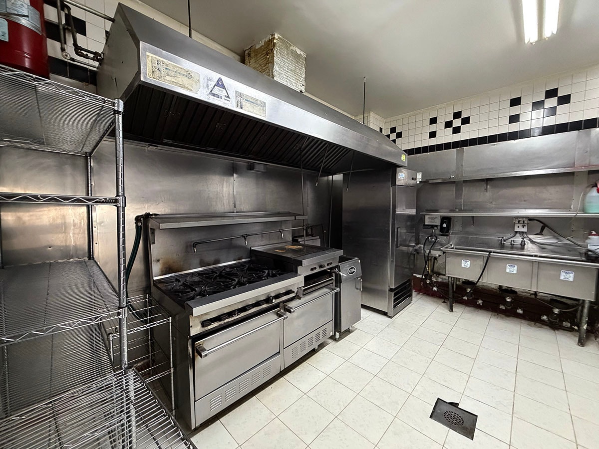 340 Franklin Ave, Brooklyn, NY for lease Primary Photo- Image 1 of 16