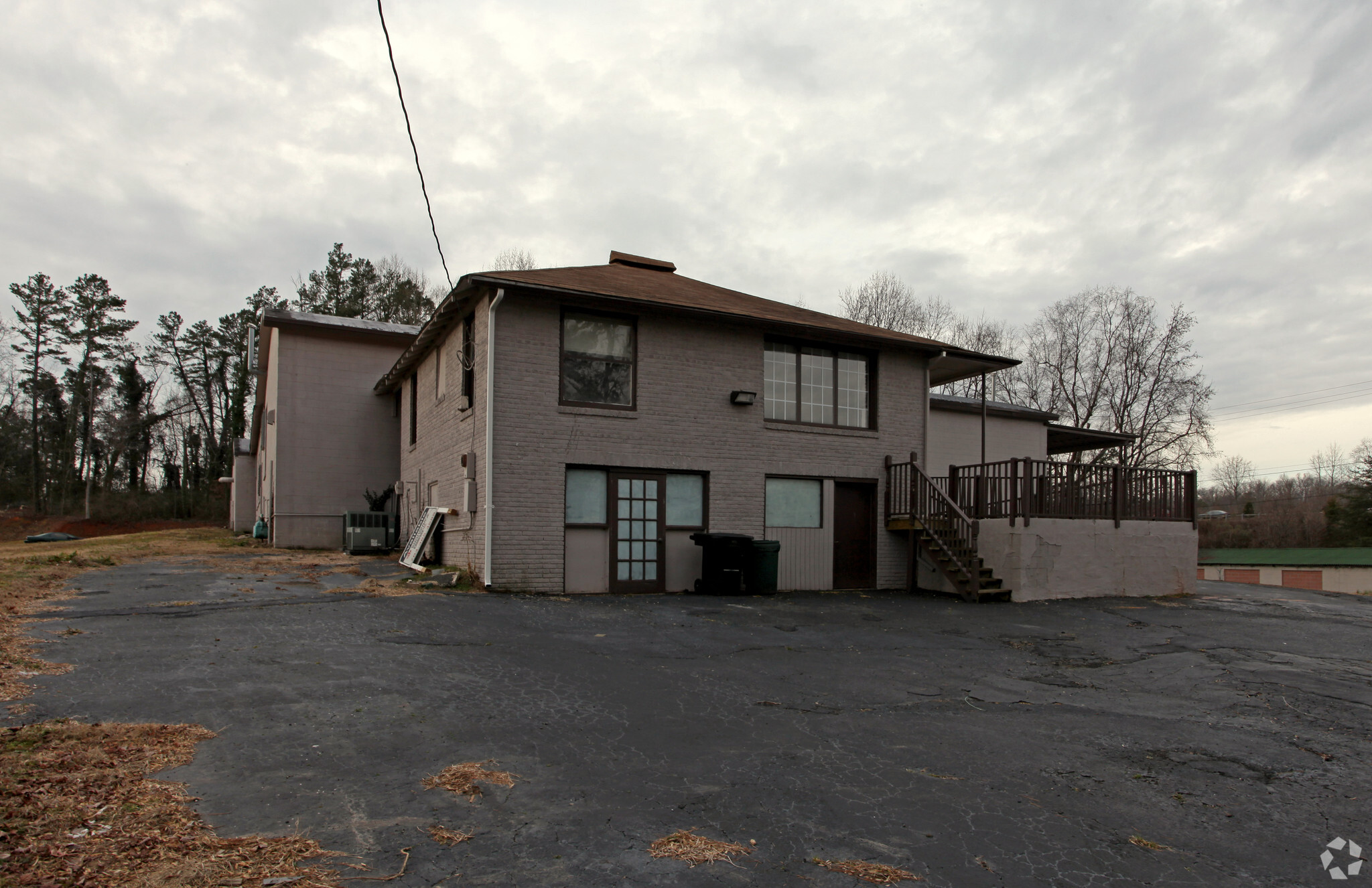 5019 Wilkinson Blvd, Charlotte, NC for lease Primary Photo- Image 1 of 15