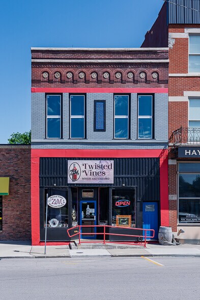 620 Cherokee St, Leavenworth, KS à vendre - Photo du bâtiment - Image 1 de 14