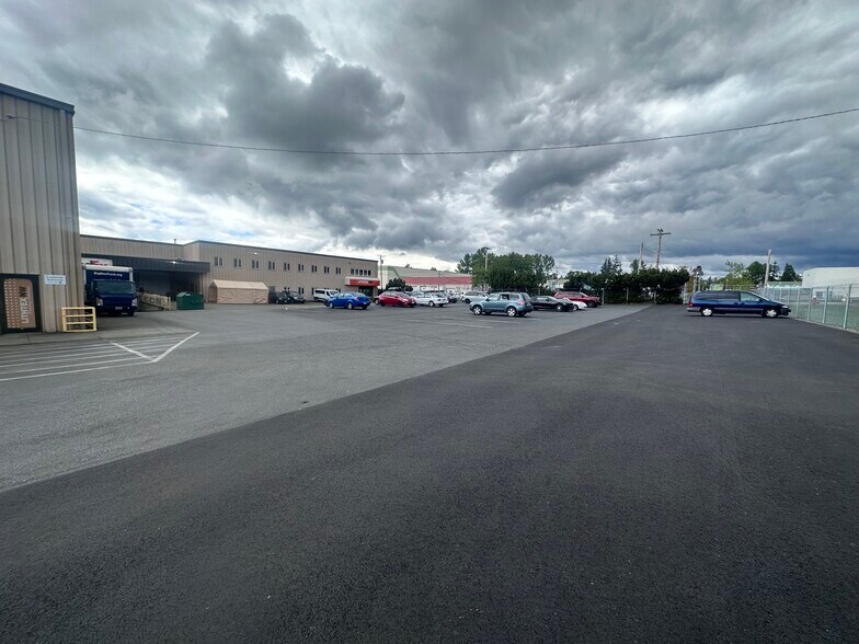 2000 Kentucky St, Bellingham, WA à vendre - Photo du bâtiment - Image 2 de 28