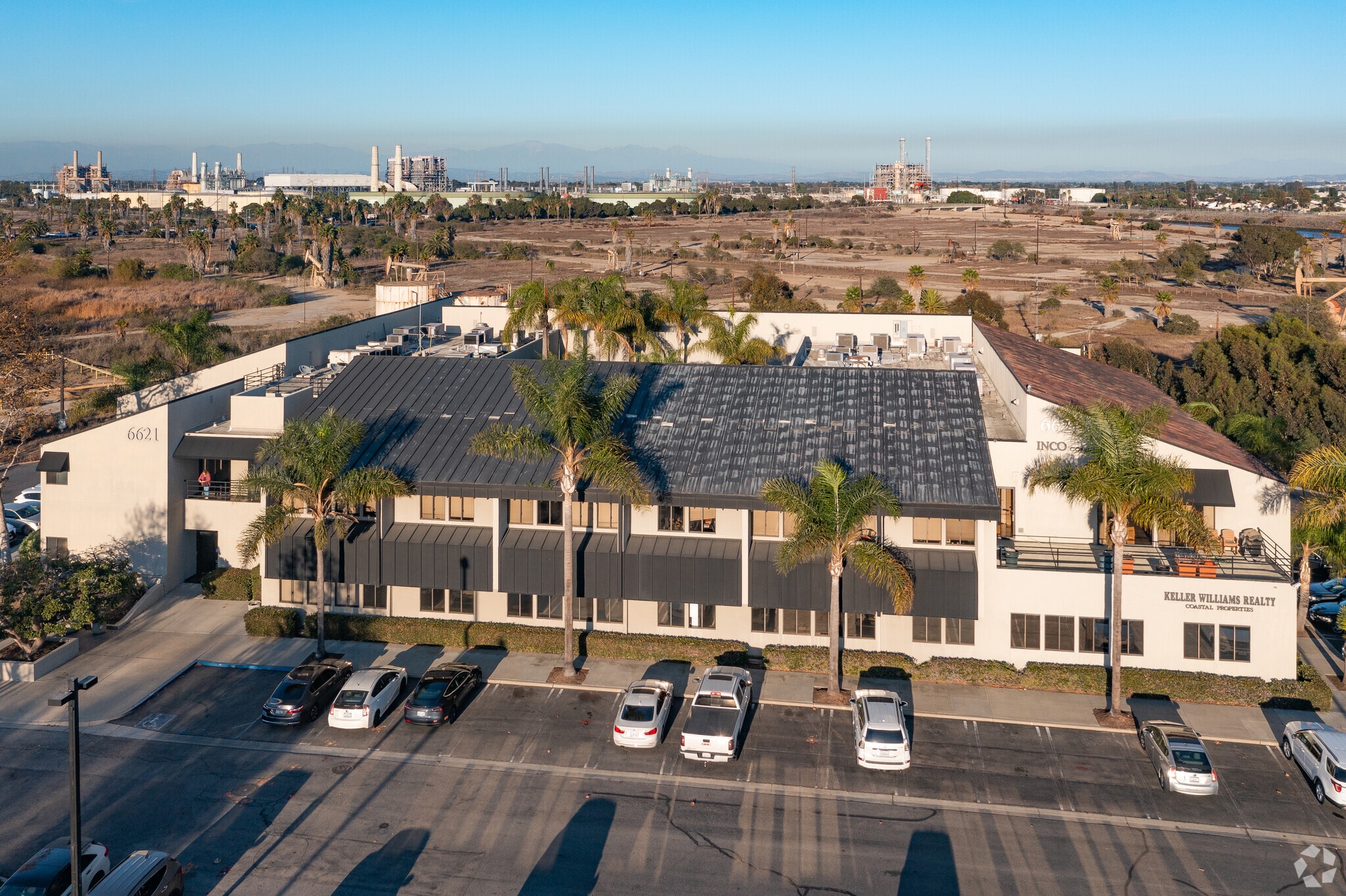 6621 E Pacific Coast Hwy, Long Beach, CA for sale Primary Photo- Image 1 of 5