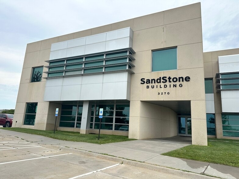 3270 Folkways Blvd, Lincoln, NE for sale - Building Photo - Image 2 of 16