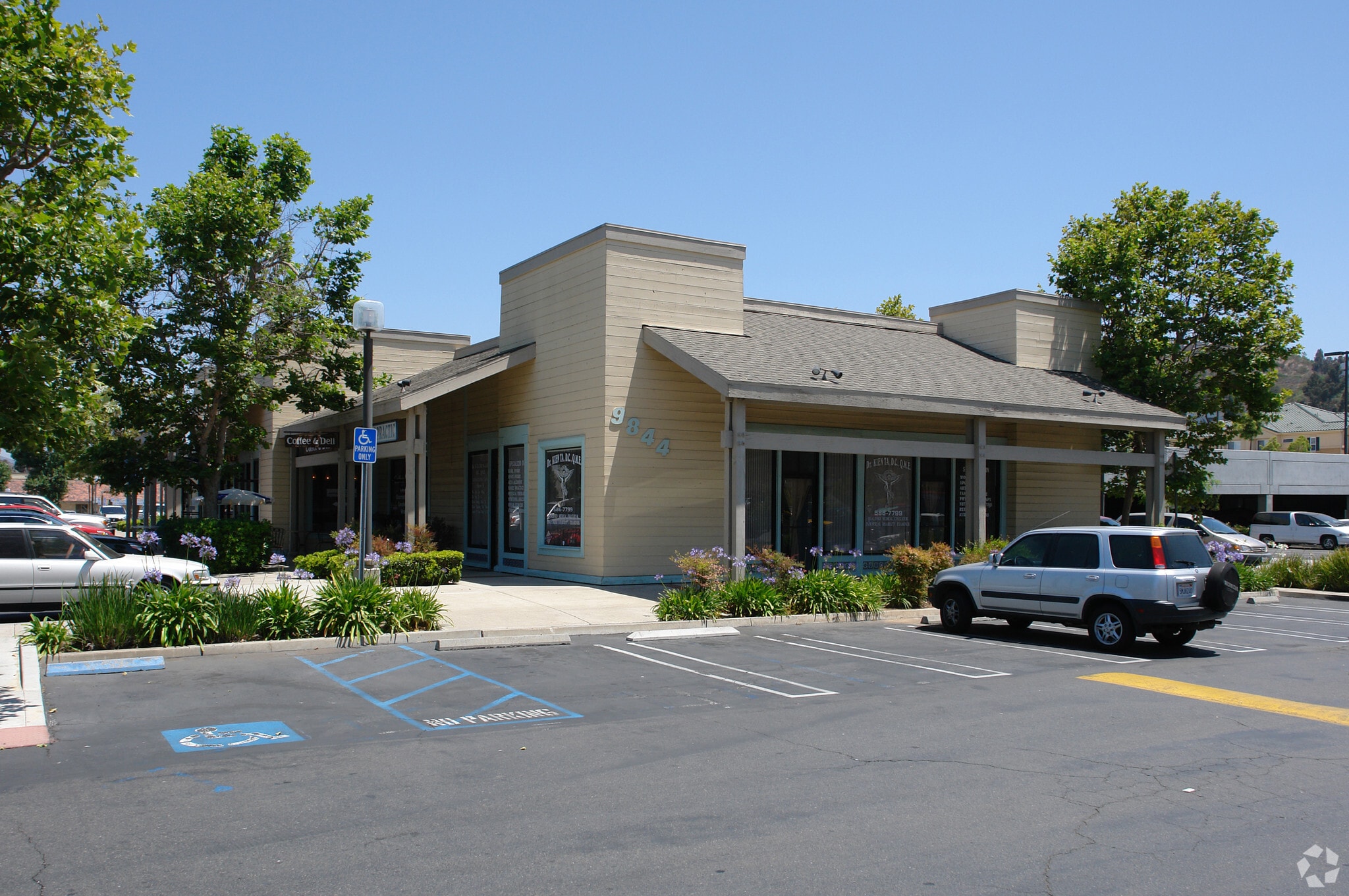 9844 Hibert St, San Diego, CA for sale Primary Photo- Image 1 of 4