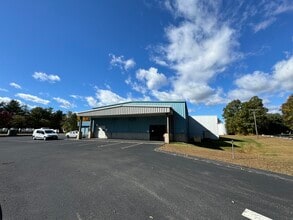 97 N Hatfield Rd, Hatfield, MA for lease Interior Photo- Image 2 of 5