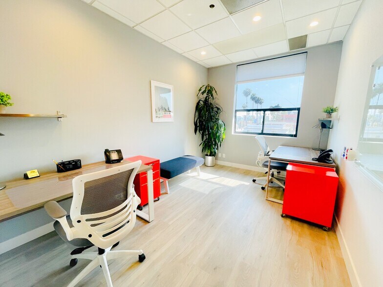 13101 W Washington Blvd, Culver City, CA for lease - Interior Photo - Image 2 of 42