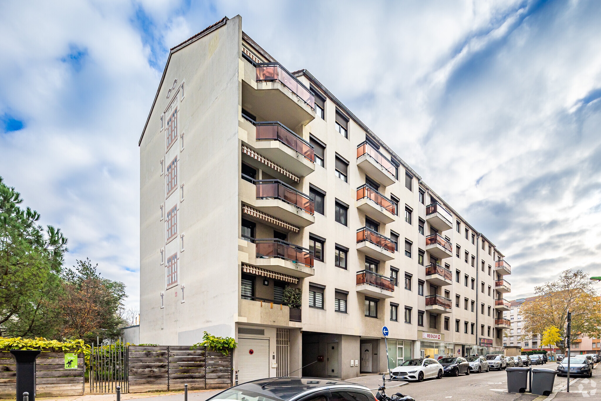 7 Rue Galilée, Villeurbanne à vendre Photo du bâtiment- Image 1 de 13