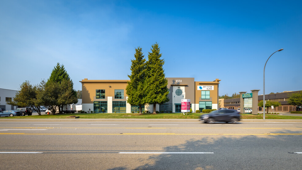 1551 Broadway St, Port Coquitlam, BC for lease - Building Photo - Image 1 of 3