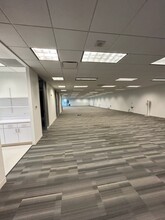 1201 Walnut St, Kansas City, MO for lease Interior Photo- Image 2 of 9