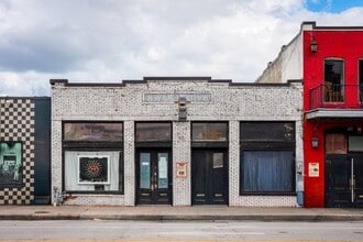 201 E 6th St, Austin, TX for lease Building Photo- Image 1 of 3