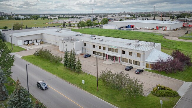 Plus de détails pour 9608 25th Ave NW, Edmonton, AB - Industriel à vendre