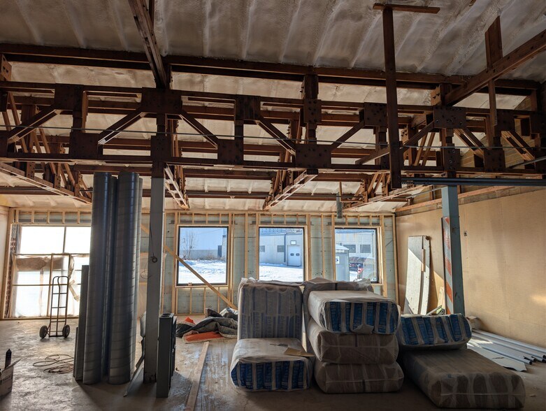 1416 N Riverfront Dr, Mankato, MN à louer - Photo du bâtiment - Image 2 de 5