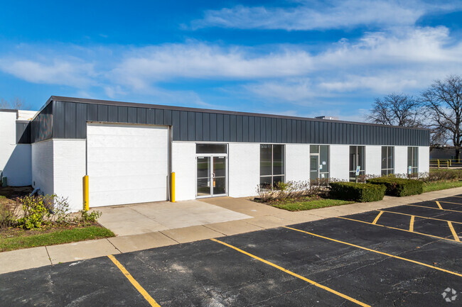 More details for 330 E Route 22, Lake Zurich, IL - Office, Retail for Lease