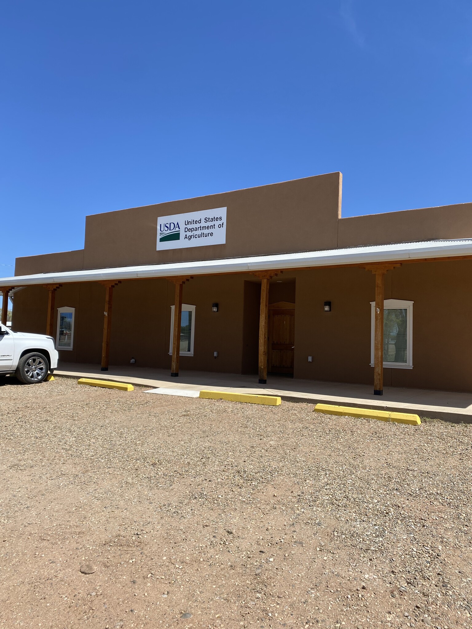 1535 E Sumner Ave, Fort Sumner, NM for sale Primary Photo- Image 1 of 7