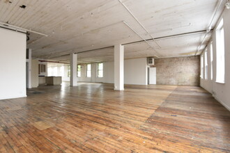 470 Flushing Ave, Brooklyn, NY for lease Interior Photo- Image 2 of 8