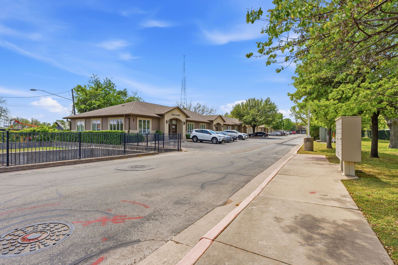 13284 Pond Springs Rd, Austin, TX 78729 - Unit 304 - - Interior Photo - Image 2 of 18