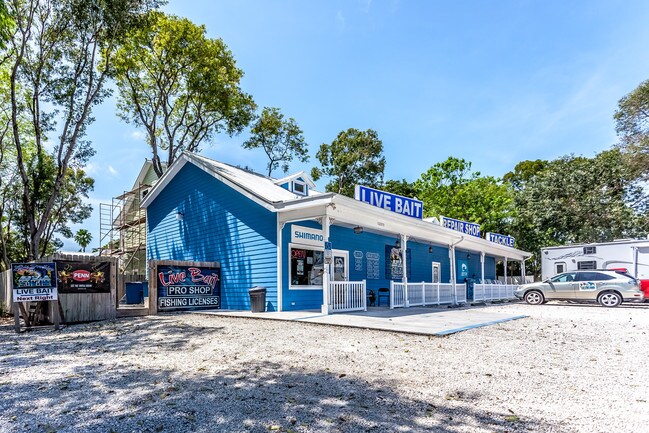More details for 102970 Overseas Hwy, Key Largo, FL - Retail for Sale