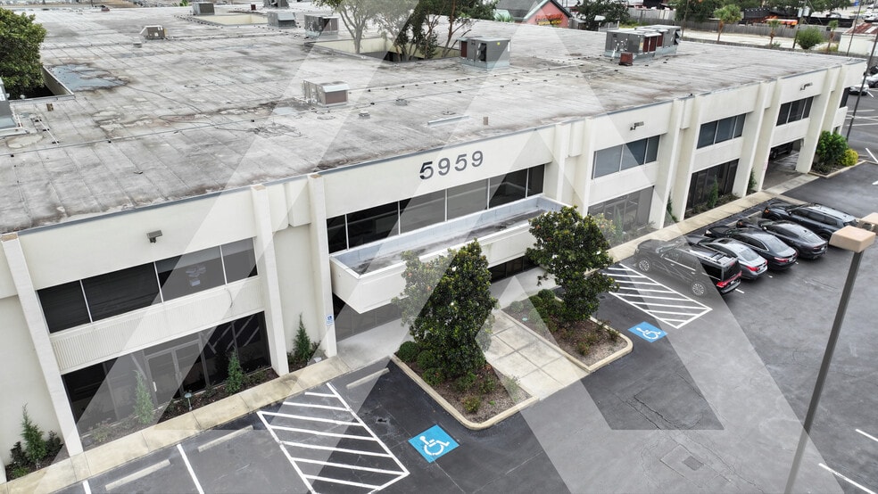 5959 Westheimer Rd, Houston, TX for lease - Building Photo - Image 1 of 9