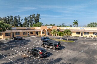 Plus de détails pour 11637 Kelly Rd, Fort Myers, FL - Local d'activités à louer