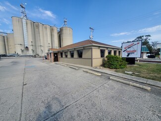 Plus de détails pour 120 N Warpole St, Upper Sandusky, OH - Vente au détail à vendre