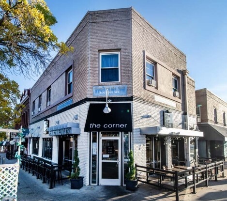 13th St & College Ave portfolio of 2 properties for sale on LoopNet.ca - Building Photo - Image 2 of 27