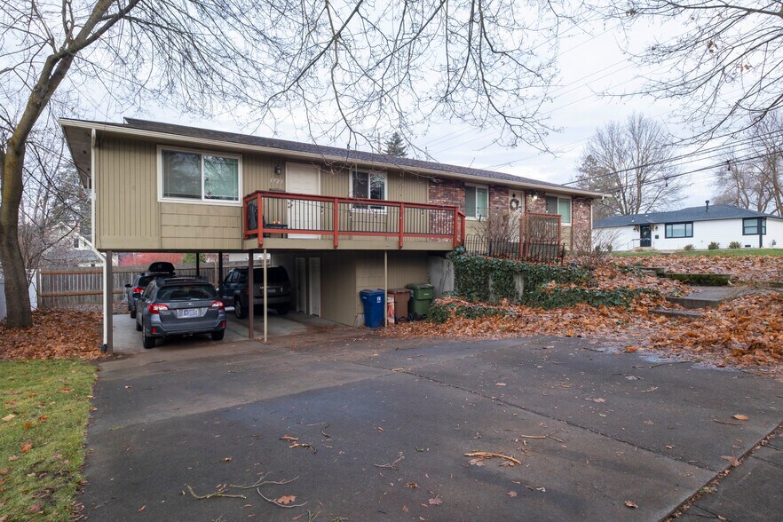 1723 E 13th Ave, Spokane, WA à vendre - Photo du bâtiment - Image 2 de 14