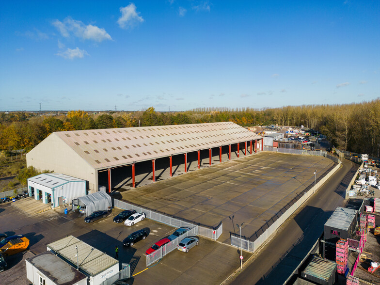 Thorney Mill Rd, West Drayton for lease - Building Photo - Image 2 of 18