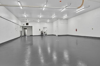10650-10658 Burbank Blvd, North Hollywood, CA for sale Interior Photo- Image 2 of 10