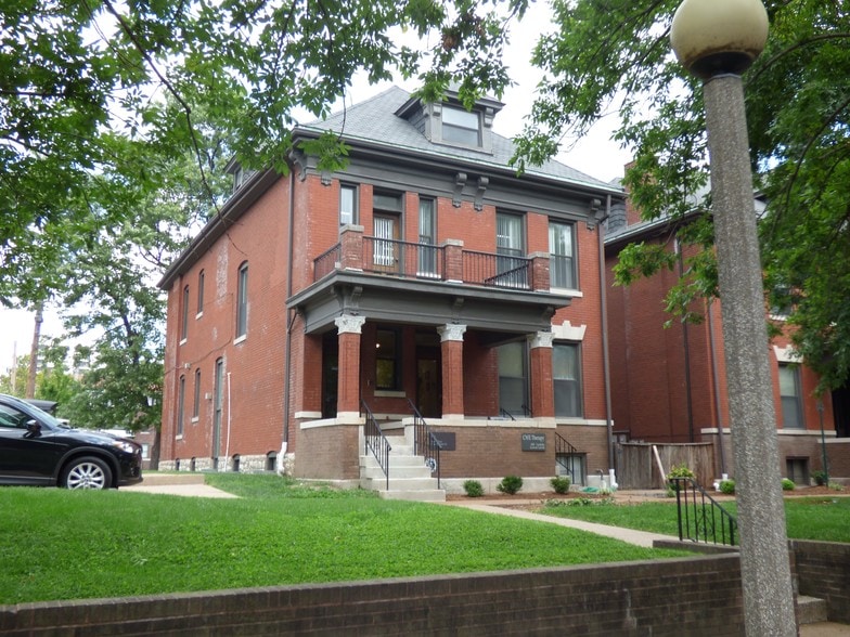 4501-4509 Laclede Ave, Saint Louis, MO for sale - Primary Photo - Image 1 of 19