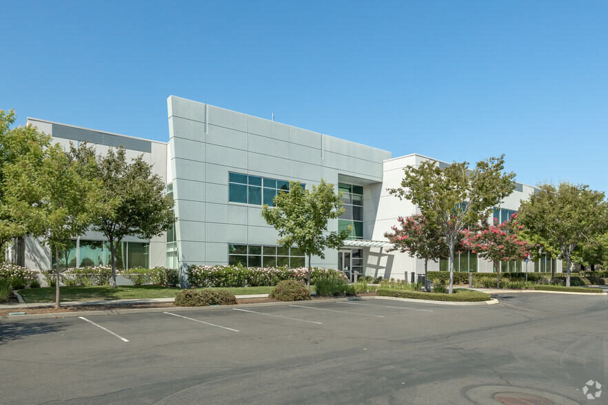 10590 Armstrong Ave, Rancho Cordova, CA for sale - Building Photo - Image 1 of 1