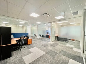 6020 2nd St SE, Calgary, AB for lease Interior Photo- Image 1 of 16