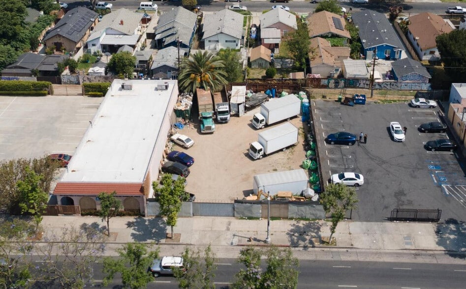 235 E Manchester, Los Angeles, CA à vendre - Aérien - Image 2 de 20
