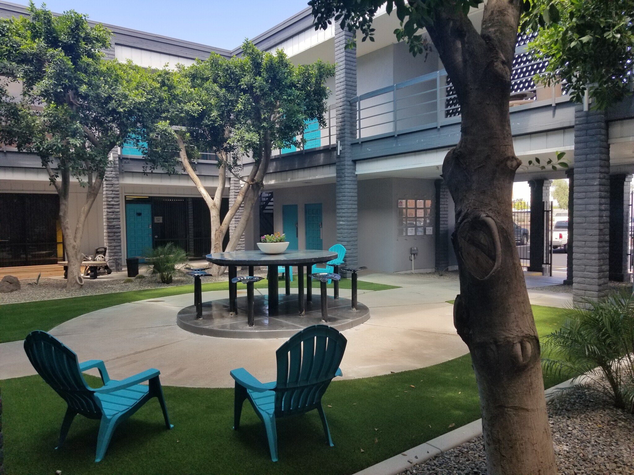 8611 N Black Canyon Hwy, Phoenix, AZ for sale Building Photo- Image 1 of 1