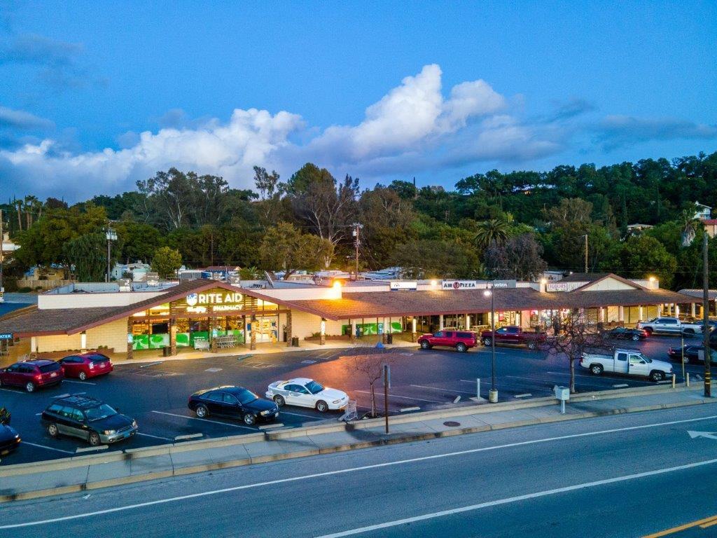 11480-11496 N Ventura Ave, Ojai, CA à louer Photo du bâtiment- Image 1 de 10
