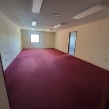 5020 Philadelphia Dr, Dayton, OH for lease Interior Photo- Image 2 of 6