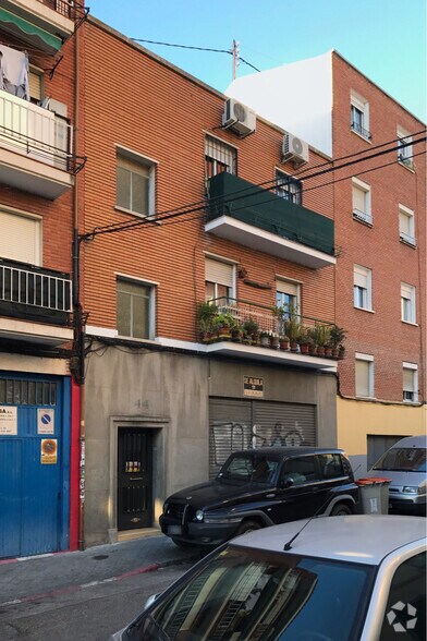 Calle de Peña de la Atalaya, 44, Madrid, Madrid à vendre - Photo du bâtiment - Image 1 de 2