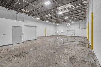 7620 W 2nd Ct, Hialeah, FL for lease Interior Photo- Image 2 of 5