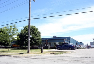 Plus de détails pour 25-27 Metropolitan Rd, Toronto, ON - Industriel à louer