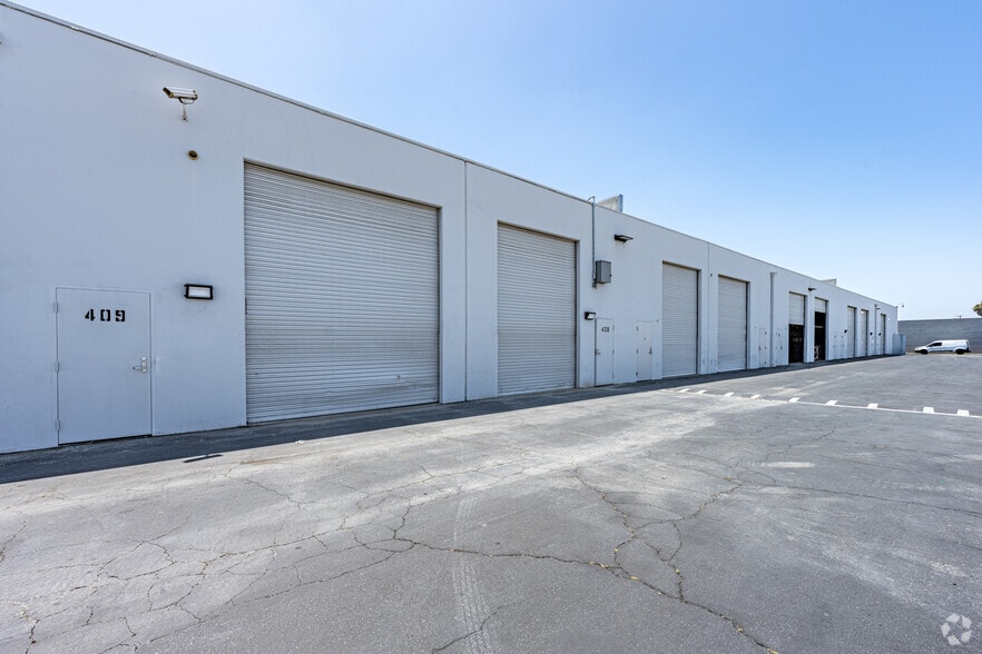 4901 Patata St, Cudahy, CA for lease - Building Photo - Image 3 of 16