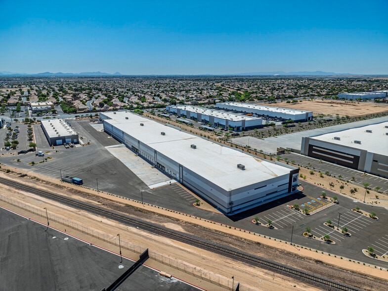 13550 N Dysart Rd, Surprise, AZ for lease - Building Photo - Image 2 of 9