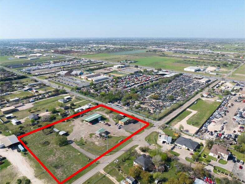 101 E Crockett Ave, Alamo, TX à vendre - Photo du bâtiment - Image 2 de 22