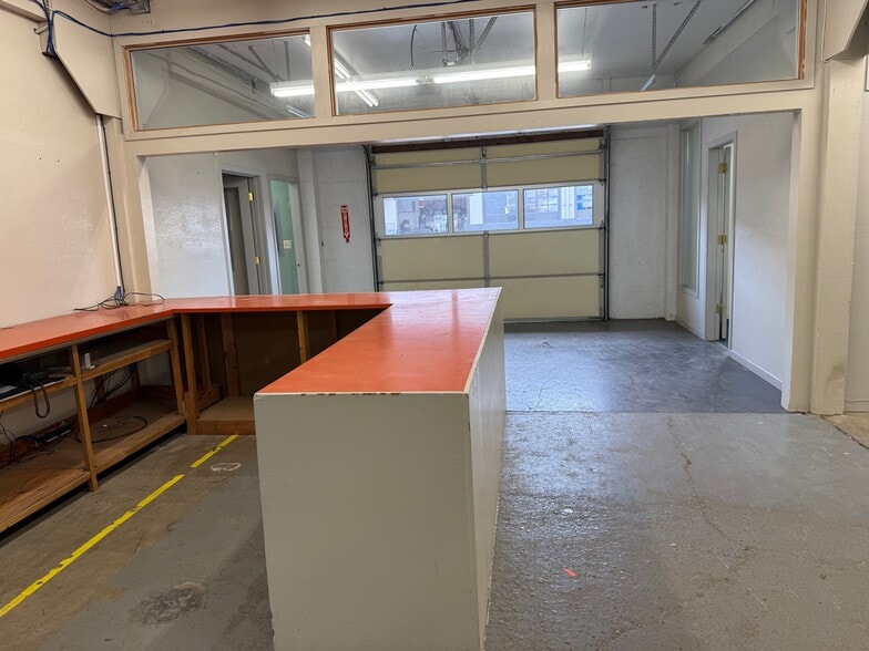 1643 W 5th Ave, Eugene, OR for sale - Building Photo - Image 2 of 3