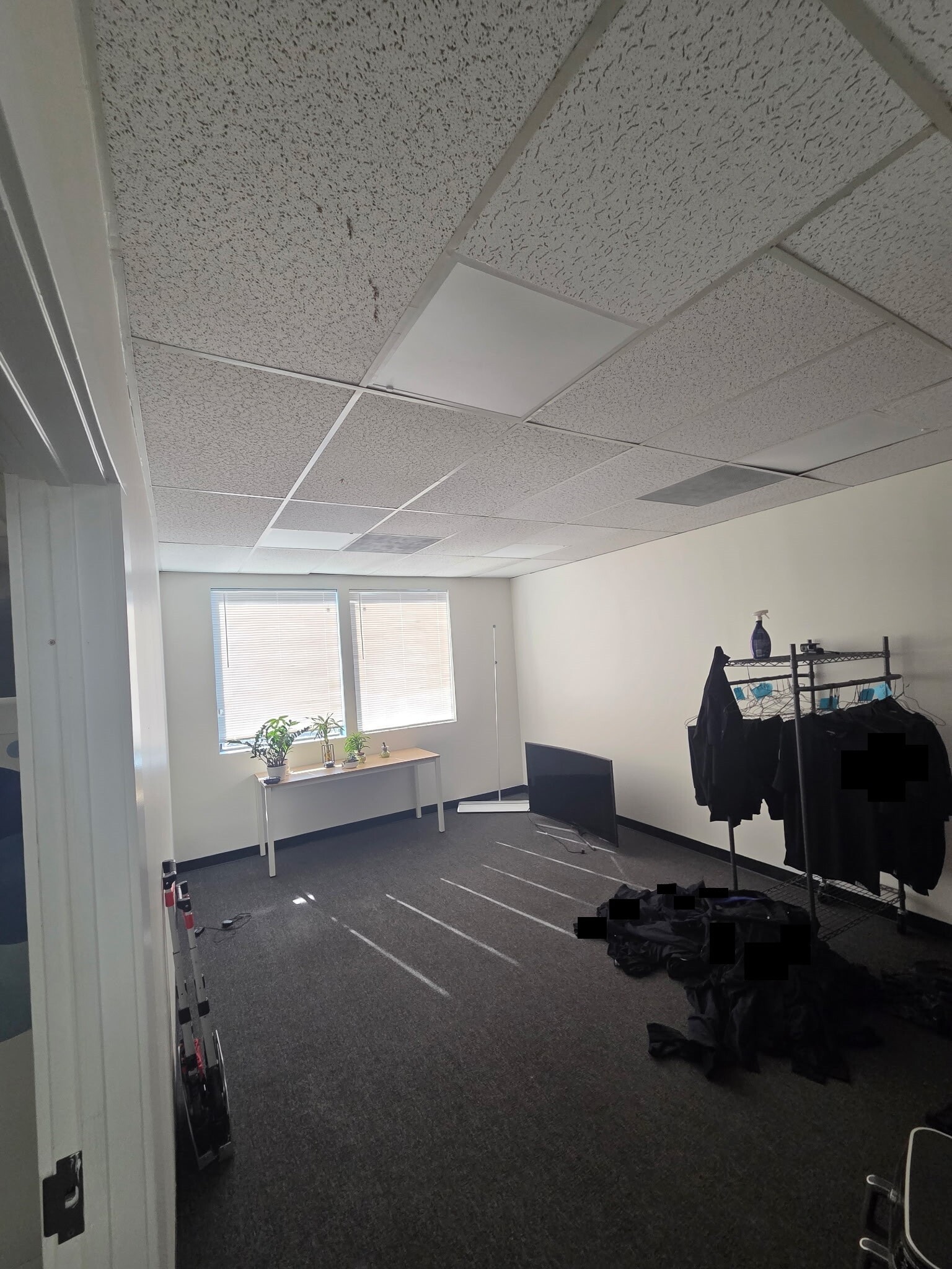 2301 W Lincoln Ave, Anaheim, CA for lease Interior Photo- Image 1 of 2