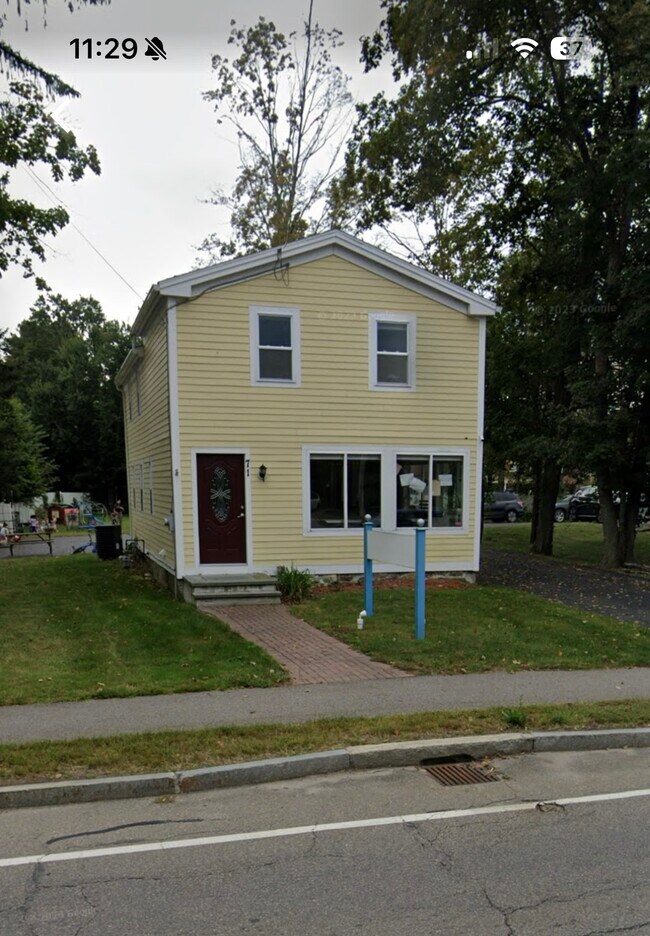 Plus de détails pour 71 E Main St, Westborough, MA - Commerce de détail à louer