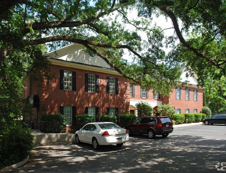 2210 Main St, Daphne, AL à louer - Photo du bâtiment - Image 2 de 2