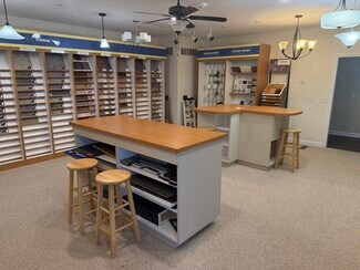 Plus de détails pour 12952 Frogtown Connector Rd, Walton, KY - Bureau à louer