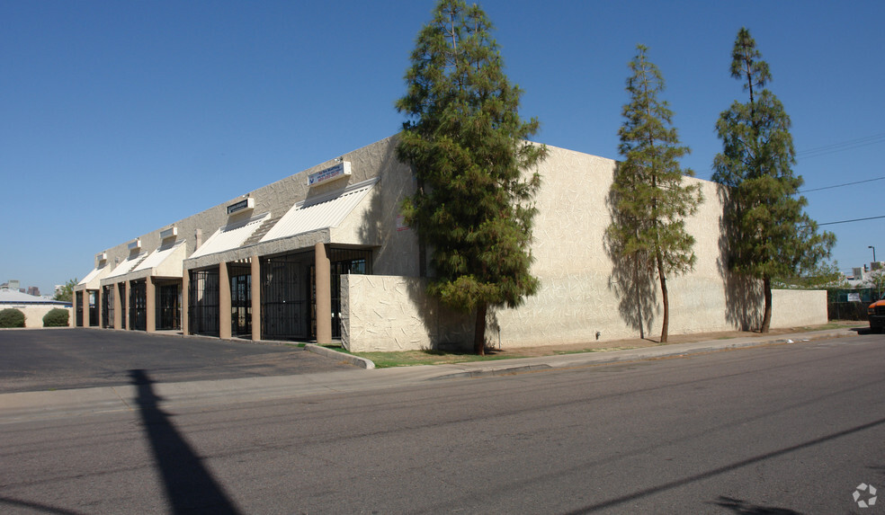 1746 E Madison St, Phoenix, AZ for lease - Building Photo - Image 3 of 8