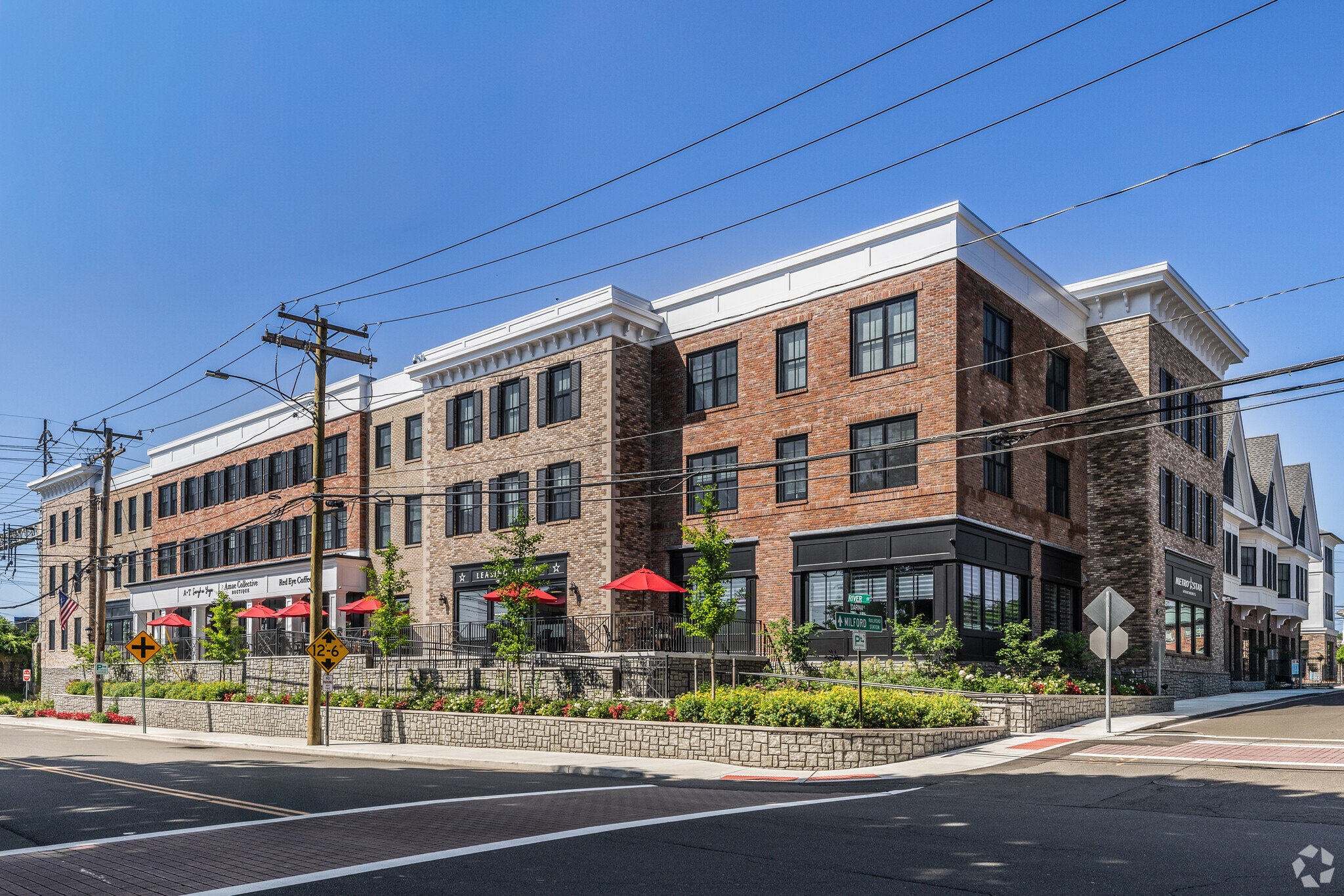 44 River St, Milford, CT for lease Primary Photo- Image 1 of 15
