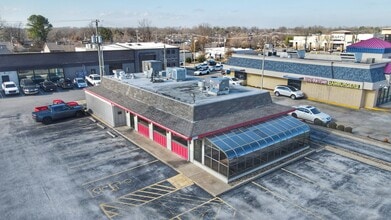 1117 N Walton Blvd, Bentonville, AR for lease Interior Photo- Image 1 of 1